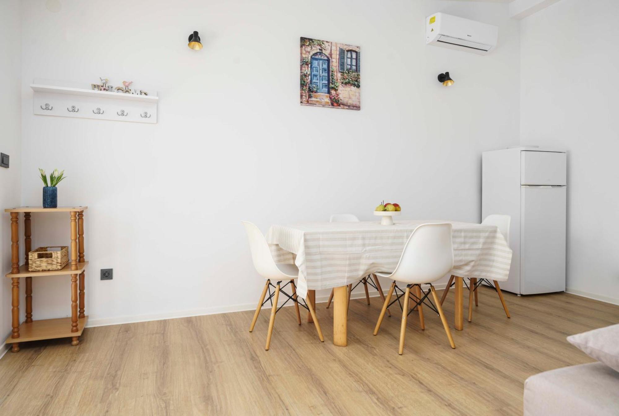 Apartments Vitis - City Centre - Free Parking Βόντιτσε Εξωτερικό φωτογραφία