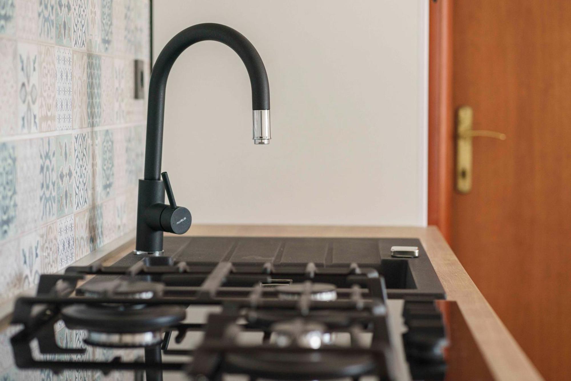 Apartments Vitis - City Centre - Free Parking Βόντιτσε Εξωτερικό φωτογραφία